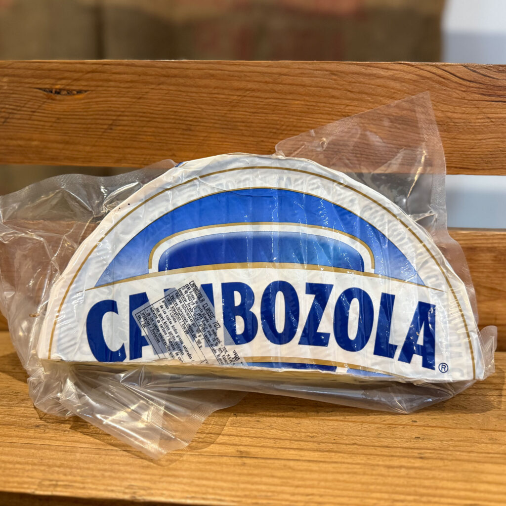 Cambazola. Queso azul. Despensa del Ebro