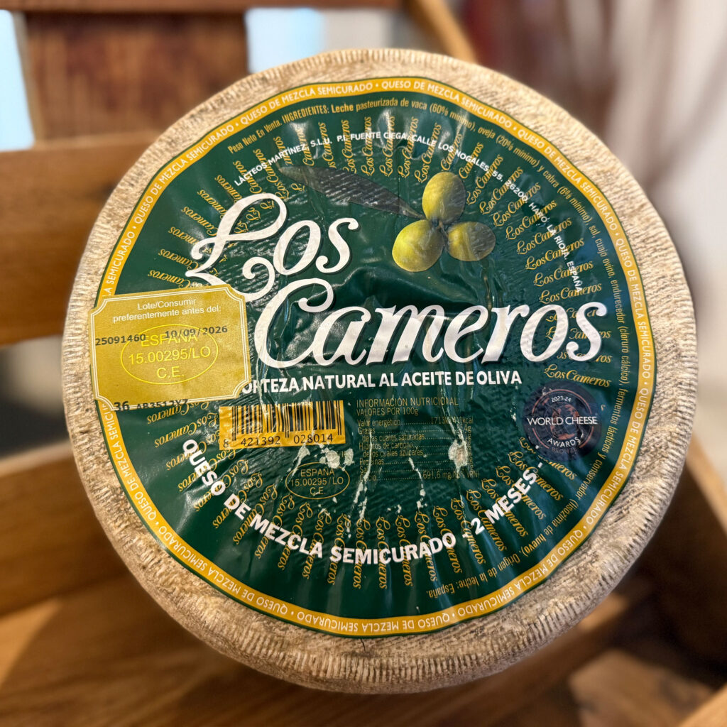 Los Cameros. Queso mezcla semicurado. 2 meses. Despensa del Ebro