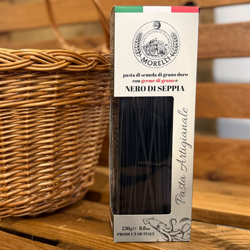 Morelli. Pasta con tinta de sepia. Despensa del Ebro